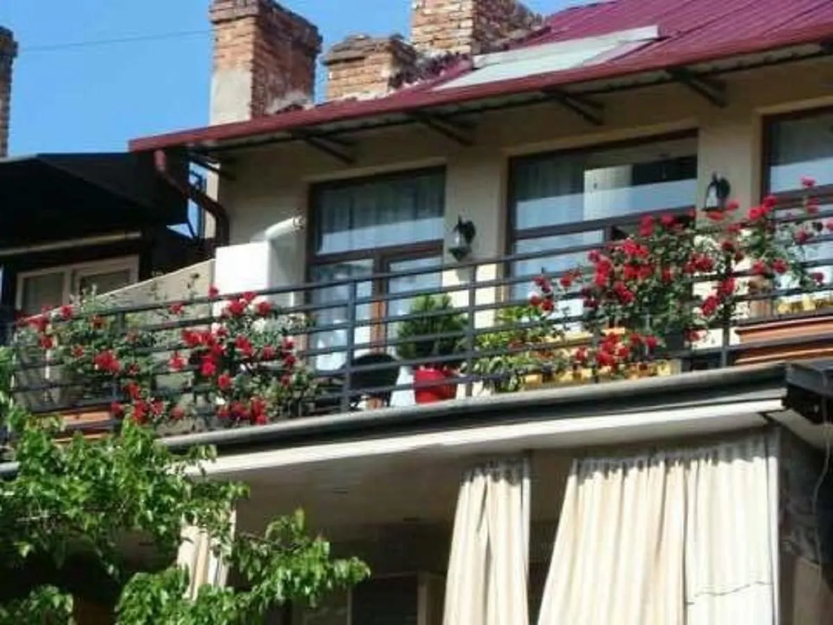 Апартаменты House Тбилиси 0*,