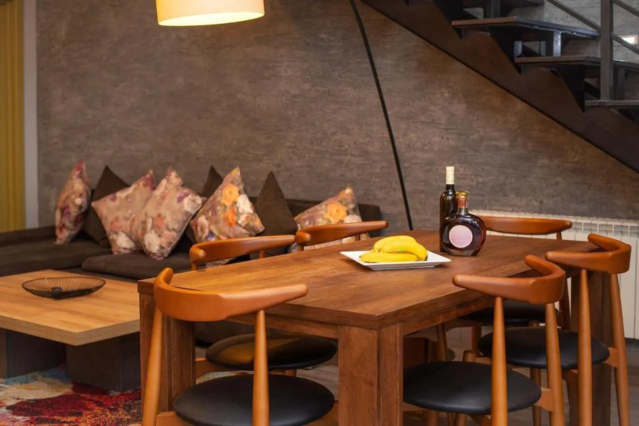 Luxury 4 Bedroom Apartment #1 In The City Center Of Tbilisi 0*,